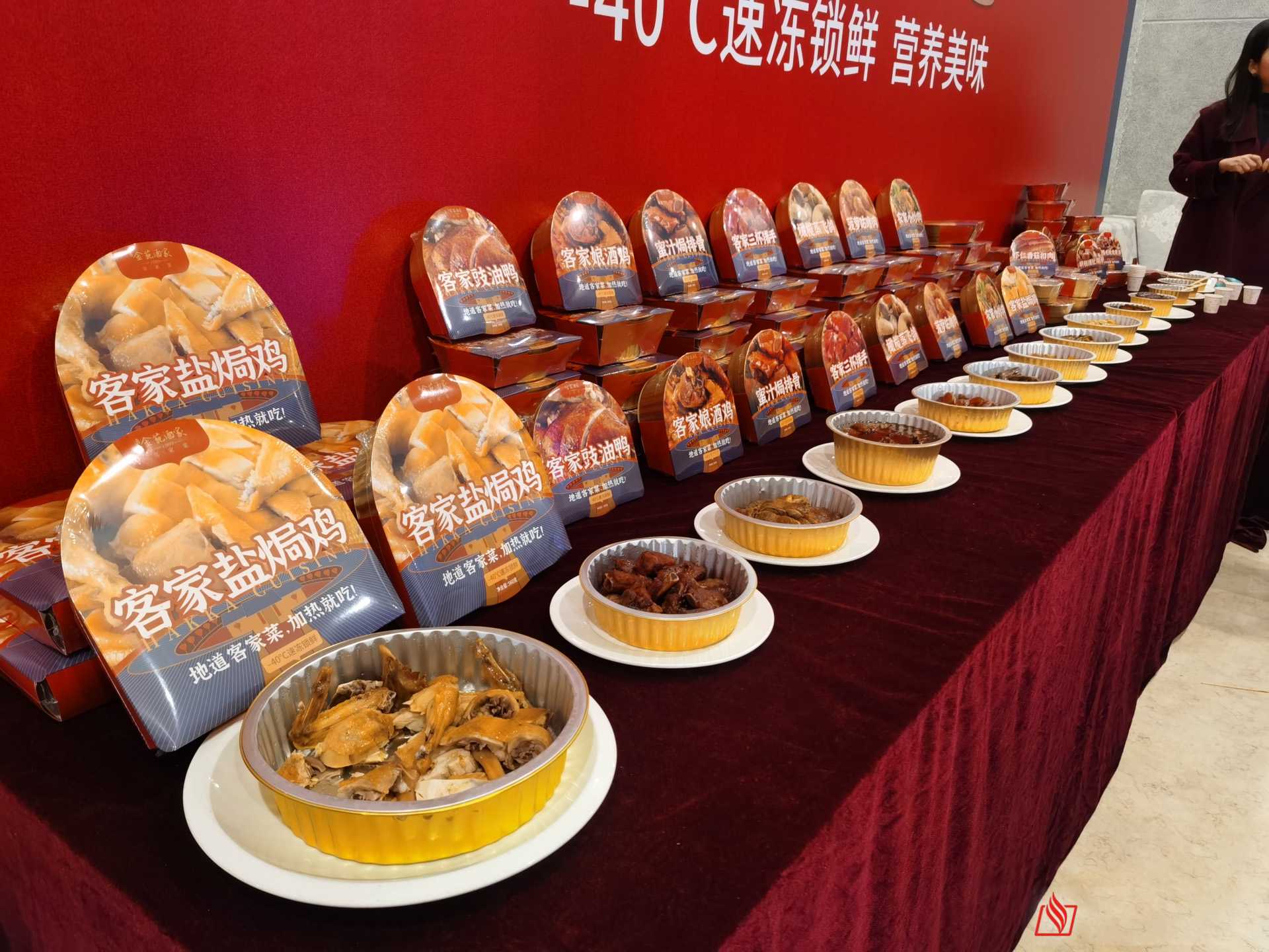 預制菜鎖鮮革命！一臺 “會呼吸” 的包裝機如何讓料理包媲美現(xiàn)做？